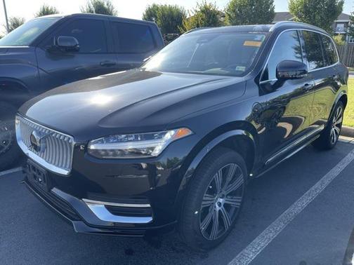 2025 Volvo XC90 Plug-In Hybrid T8 Plus 7-Seater