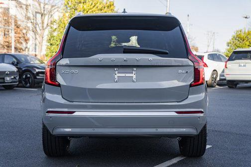 2026 Volvo XC90 Plus, B6 AWD Gas (mild hybrid), Gasoline, Bright, 6 Seats