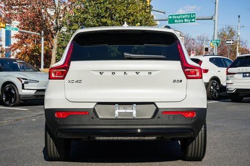 2026 Volvo XC40 B5 Plus