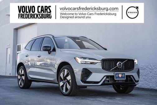 2025 Volvo XC60 Plug-In Hybrid T8 Plus