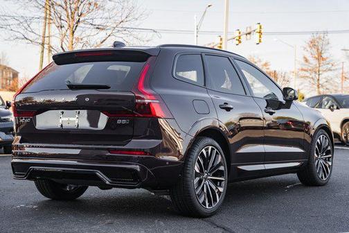 2026 Volvo XC60 B5 Ultra