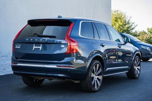 2024 Volvo XC90 Recharge Plug-In Hybrid T8 Ultimate Bright Theme 7-Seater