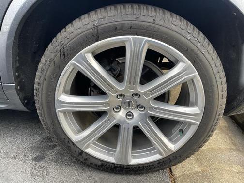 2019 Volvo XC90 T6 Inscription