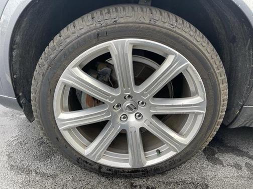 2019 Volvo XC90 T6 Inscription