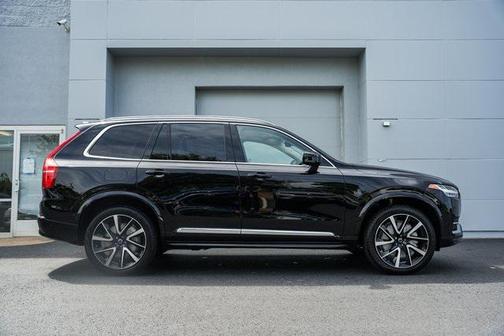 2025 Volvo XC90 Plus