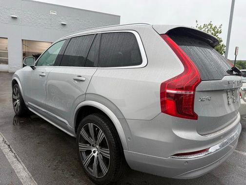 Silver Dawn Metallic 2023 Volvo XC90 B6 Ultimate 7-Seater
