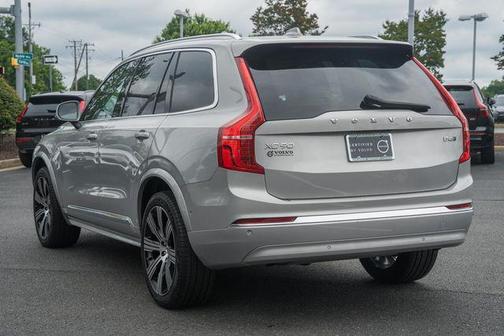 Silver Dawn Metallic 2023 Volvo XC90 B6 Ultimate 7-Seater