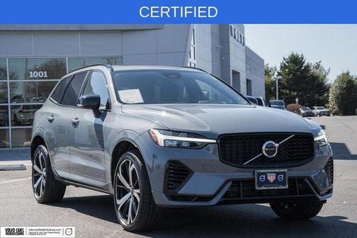 2022 Volvo XC60 Recharge Plug-In Hybrid T8 R-Design