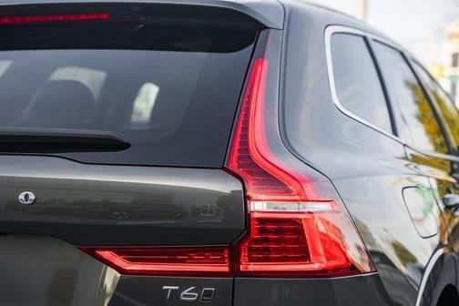 2018 Volvo XC60 T6 Momentum