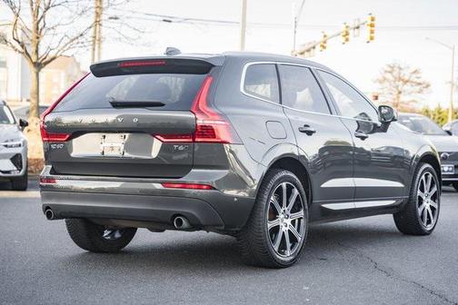 2018 Volvo XC60 T6 Momentum