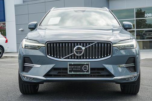 Thunder Grey Metallic 2023 Volvo XC60 B5 Ultimate Bright Theme