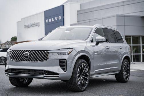 2026 Volvo XC90 B6 Ultra 7-Seater