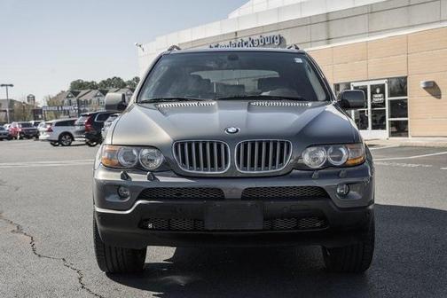 Photo 2 of 33 of 2006 BMW X5 4.4i