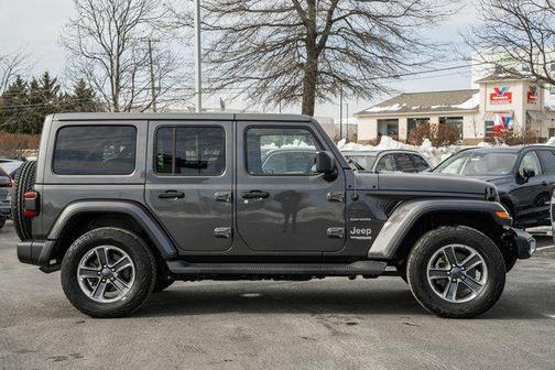 2020 Jeep Wrangler Unlimited Sahara