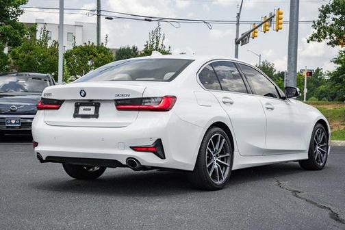 2020 BMW 330 330i