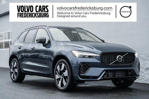 2025 Volvo XC60 Plug-In Hybrid T8 Plus