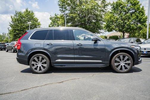 2022 Volvo XC90 T6 Inscription