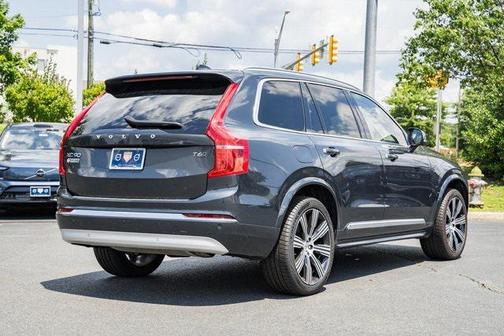 2022 Volvo XC90 T6 Inscription