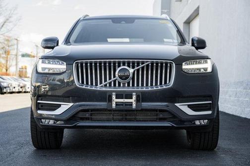 2022 Volvo XC90 T6 Inscription
