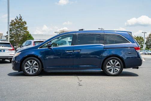 Obsidian Blue Pearl 2015 Honda Odyssey Touring