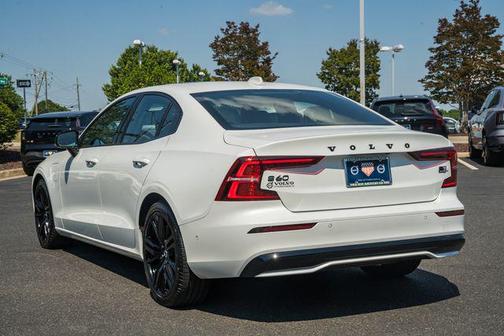 Crystal White Metallic 2023 Volvo S60 Recharge Plug-In Hybrid T8 Plus Black Edition