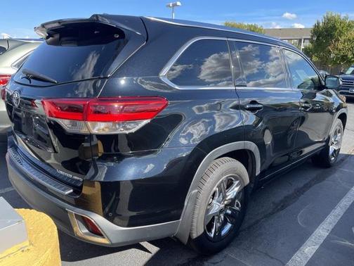 2019 Toyota Highlander Limited Platinum