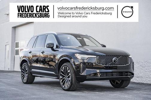 2025 Volvo XC90 B5 Plus 7-Seater