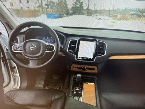 2023 Volvo XC90 B6 Plus 6-Seater