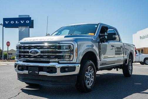 Iconic Silver Metallic 2023 Ford F-250 Lariat