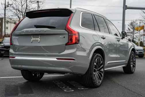 2026 Volvo XC90 B6 Plus 7-Seater