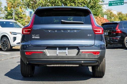 2026 Volvo XC40 B5 Ultra