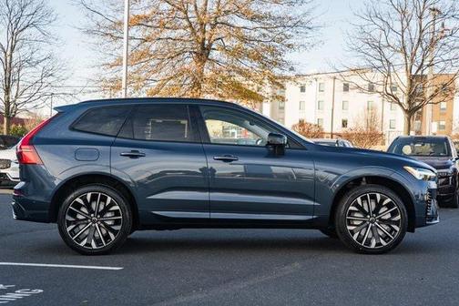 2026 Volvo XC60 Plug-In Hybrid Ultra, T8 AWD Electric/Gasoline, Dark