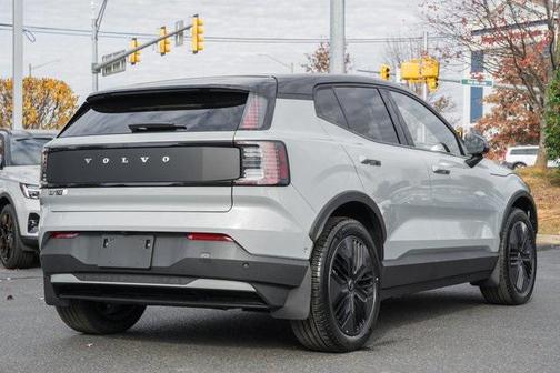 2026 Volvo EX30 Cross Country Ultra