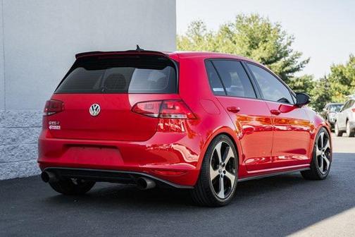 2016 Volkswagen Golf GTI 2.0T S 4-Door