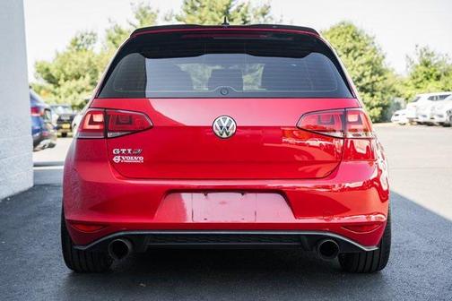 2016 Volkswagen Golf GTI 2.0T S 4-Door