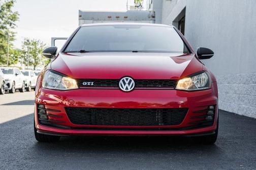 2016 Volkswagen Golf GTI 2.0T S 4-Door