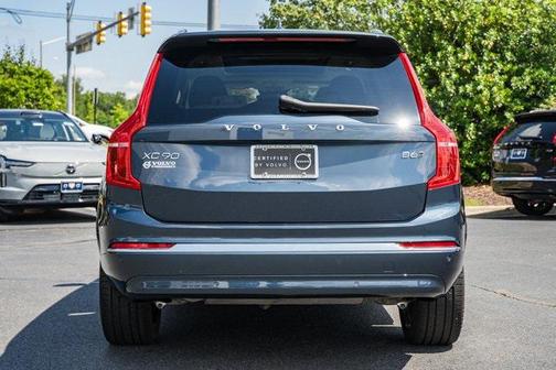2024 Volvo XC90 B6 Ultimate Bright Theme 7-Seater