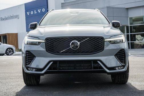 2026 Volvo XC60 B5 Ultra