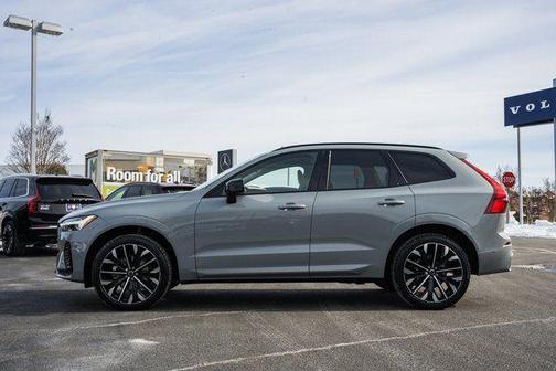 2026 Volvo XC60 B5 Ultra