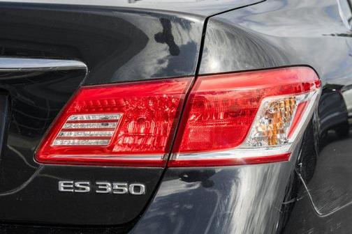 2010 Lexus ES 350 Base