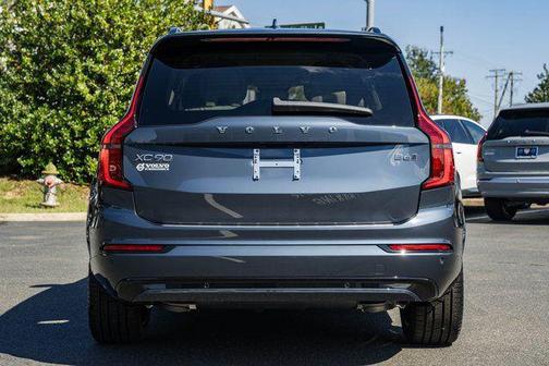 2026 Volvo XC90 B6 Ultra Dark Theme 6-Seater