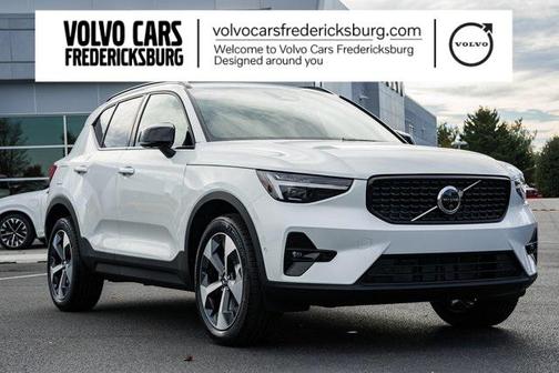 2026 Volvo XC40 B5 Plus