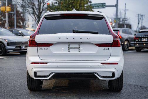 2026 Volvo XC60 B5 Ultra