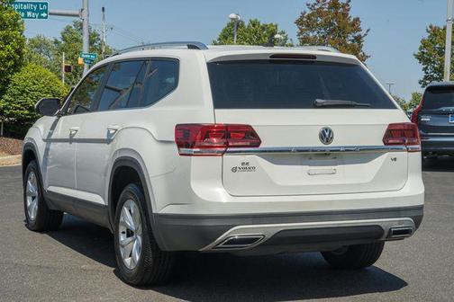 Pure White 2018 Volkswagen Atlas 3.6L SE