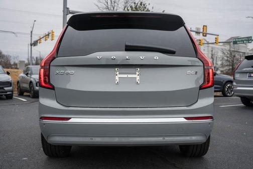 2026 Volvo XC90 Ultra, B6 AWD Gas (mild hybrid), Gasoline, Bright, 6 Seats