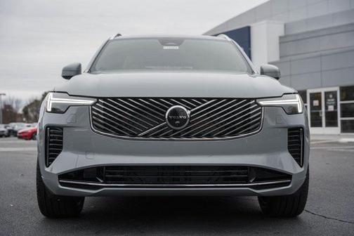 2026 Volvo XC90 Ultra, B6 AWD Gas (mild hybrid), Gasoline, Bright, 6 Seats