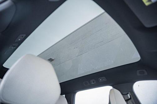 2025 Volvo EX90 Twin Motor Performance Ultra 6-Seater