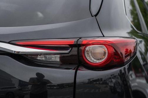 2016 Mazda CX-9 Sport