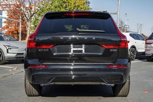 2026 Volvo XC60 B5 Ultra