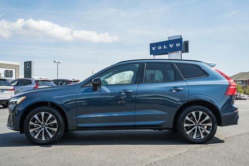 Denim Blue Metallic 2024 Volvo XC60 B5 Plus Dark Theme